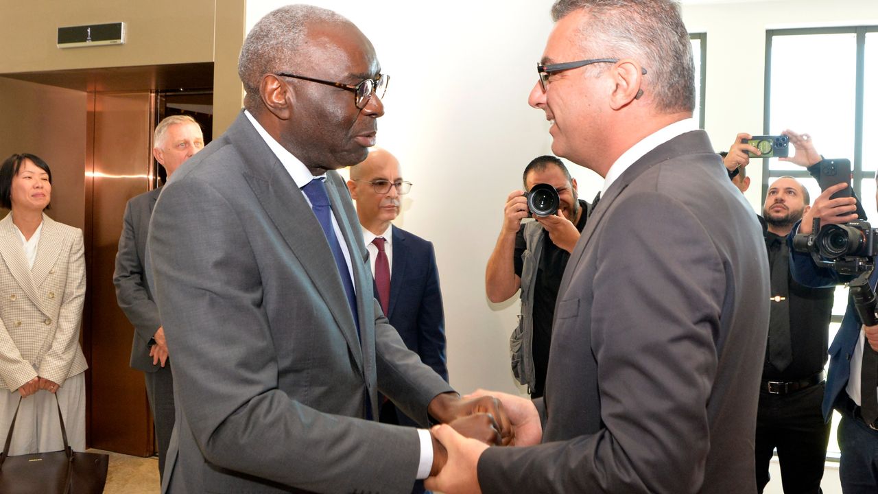 Erhürman-Diagne görüşmesi tamamlandı… Diagne: “Her iki liderle yapıcı şekilde çalışmayı dört gözle bekliyorum”