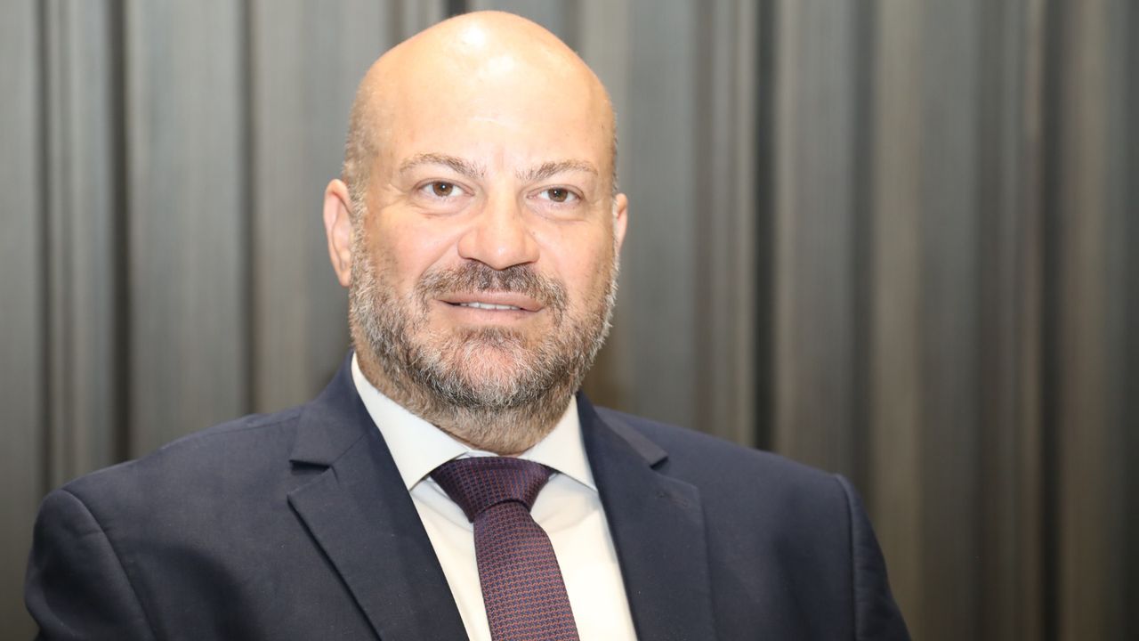 "Devlet yönetiyorsan önce halkına güveneceksin"