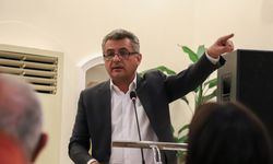 Erhürman: “Hükümet” gereksiz uzatmalar yaşıyor, bu da halka zarar veriyor