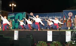 Değirmenlik-Akıncılar Belediyesi Büyükler Folklor Grubu İtalya’da ödül kazandı