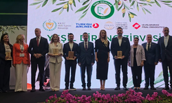 ‘Yeşil Direnç Zirvesi’, Kıbrıs’ta yeşil dönüşüm ve iklim direnci hedefiyle yapıldı