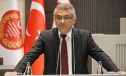 Erhürman konuşurken Meclis TV yayını kesildi!