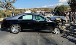 Esentepe'de iki araç yüz yüze çarpıştı: Yararlılar hastaneye sevk edildi
