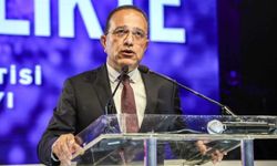 Şahali, İncirli'yi tebrik etti: Kurultay sonucu yeni bir başlangıç, mücadelemiz sürüyor!