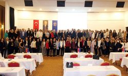 HÜR-İŞ TÜRK-İŞ'in 'Kadına yönelik şiddetle mücadele' seminerine katıldı