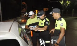 2 bin 506 araç sürücüsü kontrol edildi: 81 araç trafikten men, 2 sürücü tutuklandı