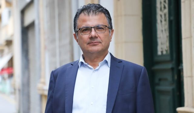 Asım Akansoy'dan Ersin Tatar'a: Ortaylı’yı Kıbrıs Türk halkını aşağılaması için mi davet ettiniz?