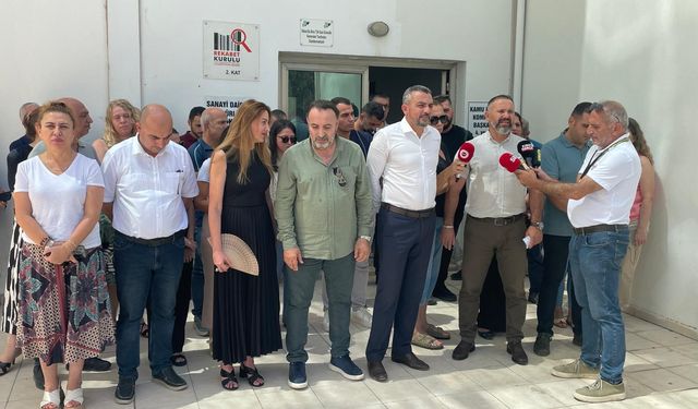 Sendikalardan uyarı eylemi