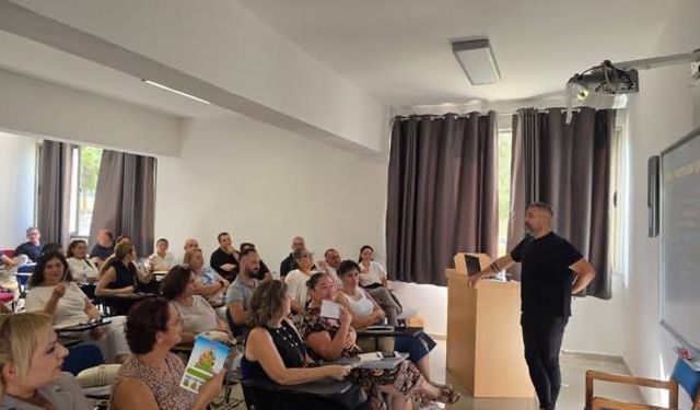 Öğretmenlere yönelik hizmet içi eğitim programı başladı