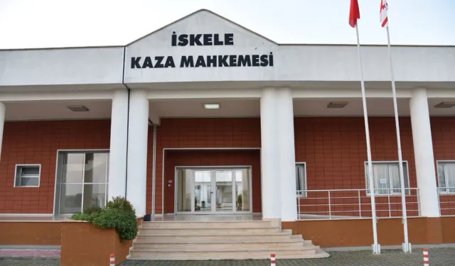 "Askeri yasak bölgeyi ihlal" suçlamasıyla yargılanan 2 Kıbrıslı Rum'un davası ertelendi