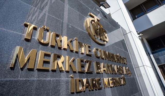 TCMB, politika faizini yüzde, 40,5'ten yüzde 39,5 düşürdü
