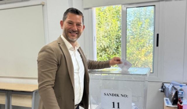 Kırok, Çatalköy İlkokulu'nda oyunu kullandı.