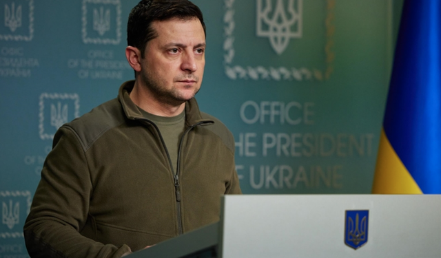 Zelenskiy, Ukrayna heyetinin "barış planını" görüşmek üzere ABD'ye gittiğini bildirdi