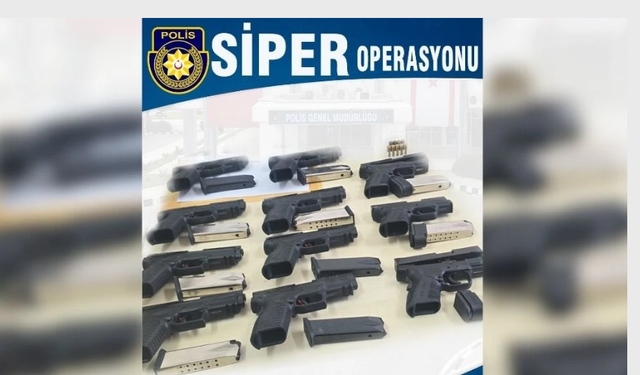 Polisten “Siper Operasyonu”… 11 adet tabanca, şarjör ve canlı mermi ele geçirildi, iki kişi tutuklandı