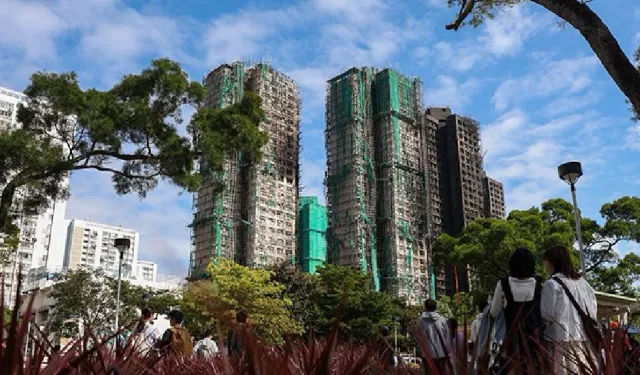 Hong Kong'da Tai Po yangınında hayatını kaybedenler için 3 gün yas ilan edildi