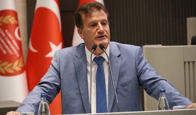Arıklı'dan bütçe eleştirisi: Gönlümüzden geçen icraatları yapabilmemiz çok da mümkün olmayacak