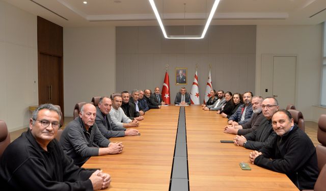 Erhürman, Muhtarlar Birliği heyetiyle görüştü