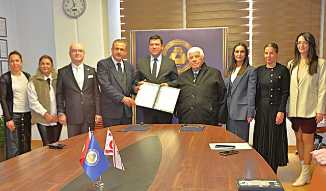 DAÜ’de "Gazimağusa Ansiklopedisi Projesi İş Birliği Protokolü" imzalandı