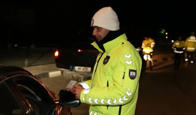 2 bin 284 sürücü kontrol edildi: 26 araç trafikten men, 367 sürücüye yasal işlem