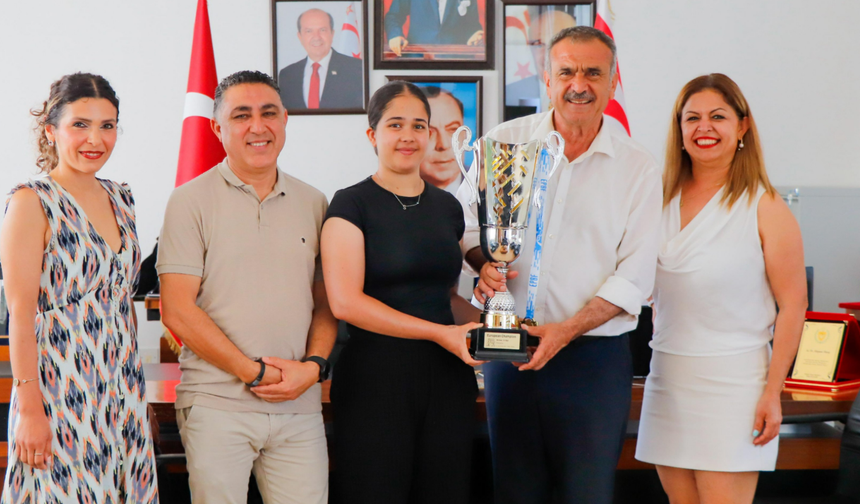 Avrupa Bilardo Şampiyonu Ghaffari Uluçay’ı ziyaret etti