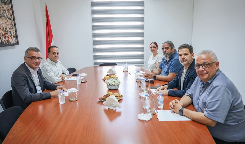 DAÜ-SEN'den CTP, TDP ve HP'ye ziyaret...