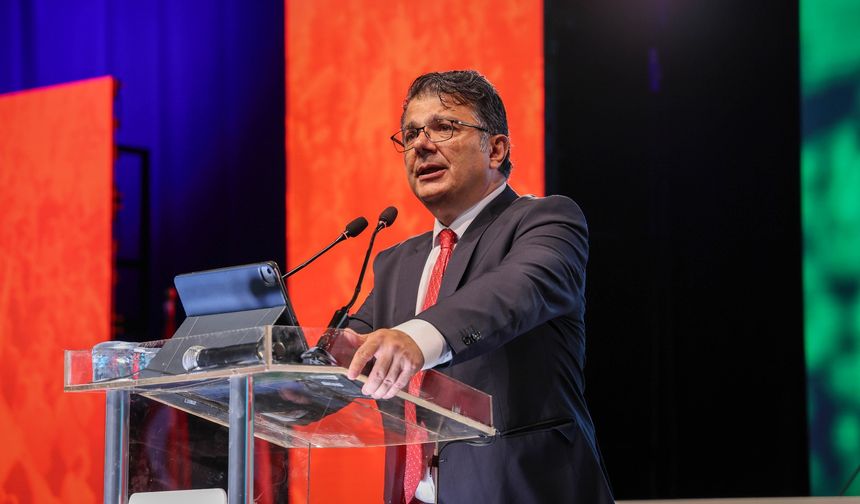 CTP 30. Olağanüstü Kurultayında ilk konuşmayı Asım Akansoy yaptı: