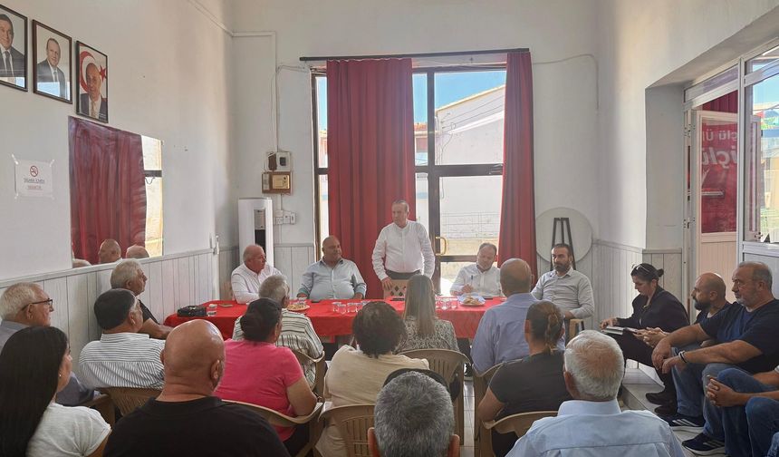 Fikri Ataoğlu Lefke’de Partililerle Buluştu