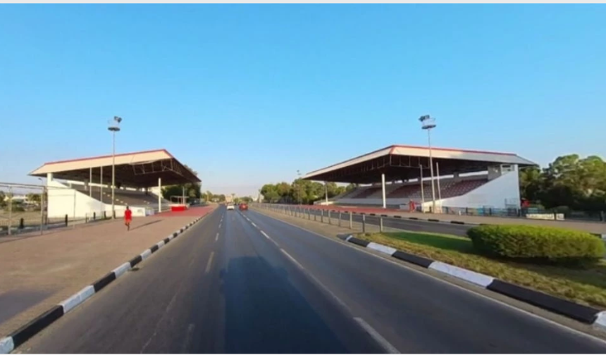 Lefkoşa Dr. Fazıl Küçük Bulvarı, tören provası nedeniyle trafiğe kapatıldı