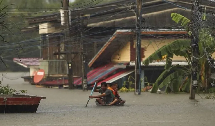 Tayland'ın güneyini vuran sel felaketinde can kaybı 162'ye yükseldi