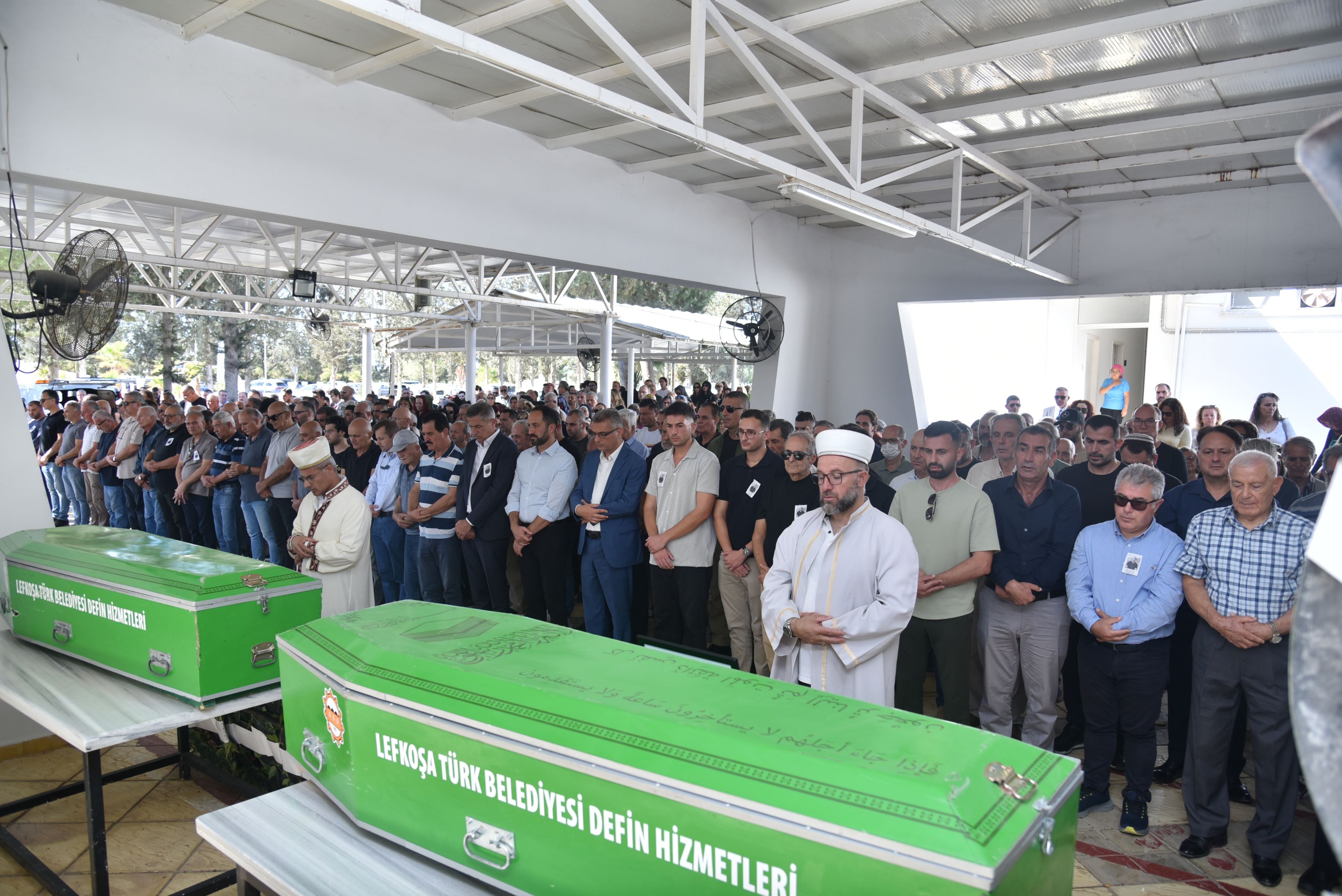 1761562654549İslamoğlu Cenaze Ti̇m (1)